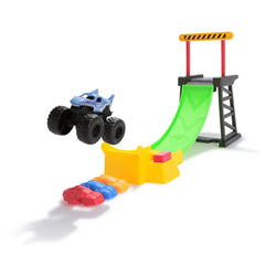 Monster Jam 1:72 Truck Stunt Plyst Asst.(Assorted - Includes 1)-Cars & Vehicles-Monster Jam-681147036611