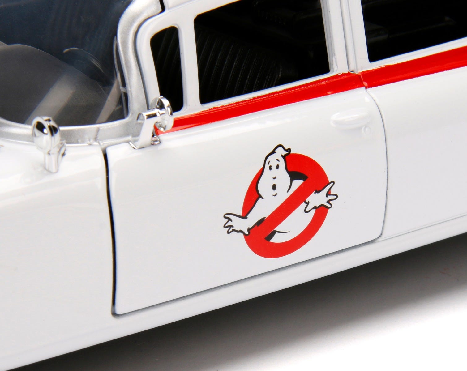 Ghostbuster ECTO-1, 1:24