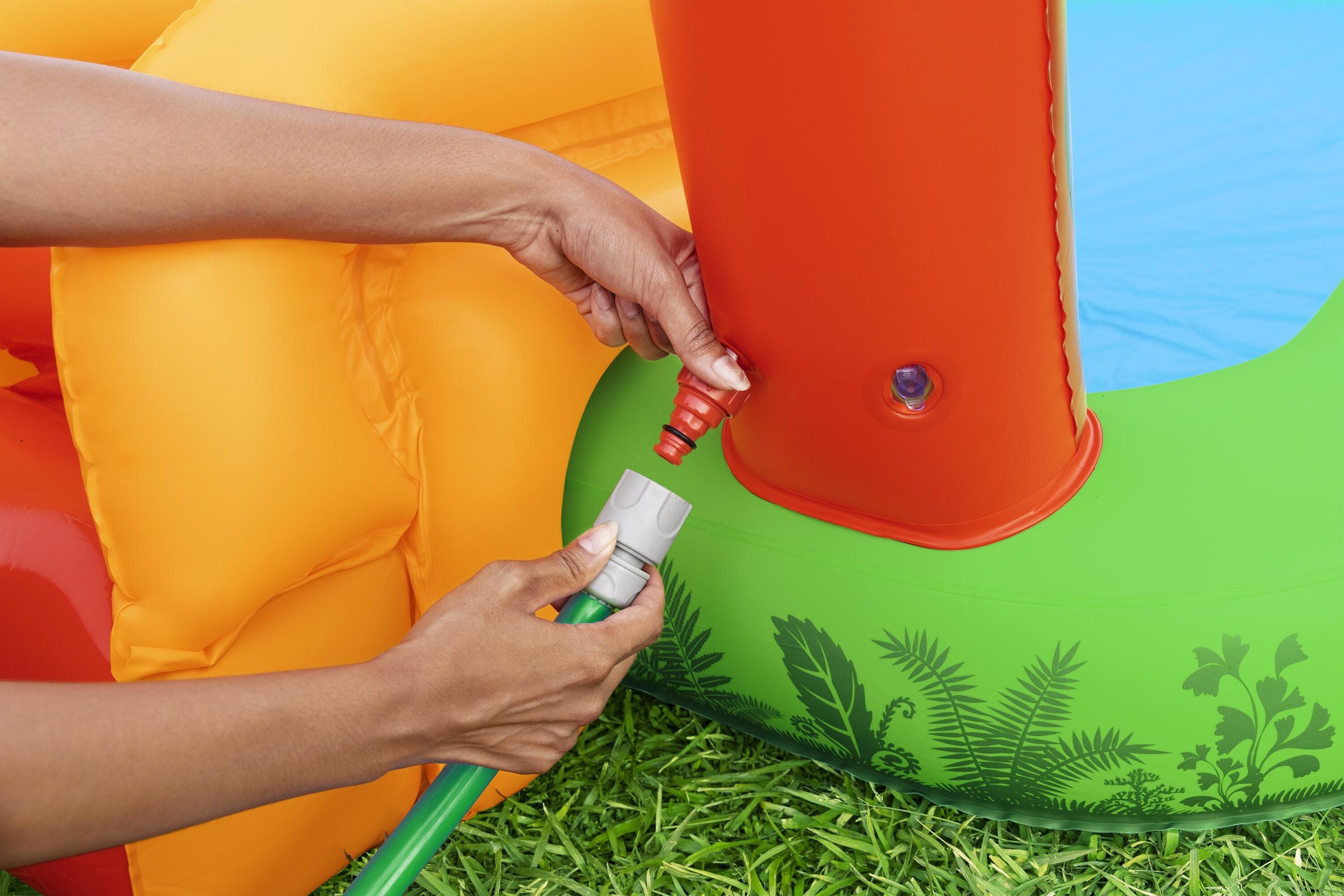 BWAY PLAYCNTR JURASSIC 241X140X137CM