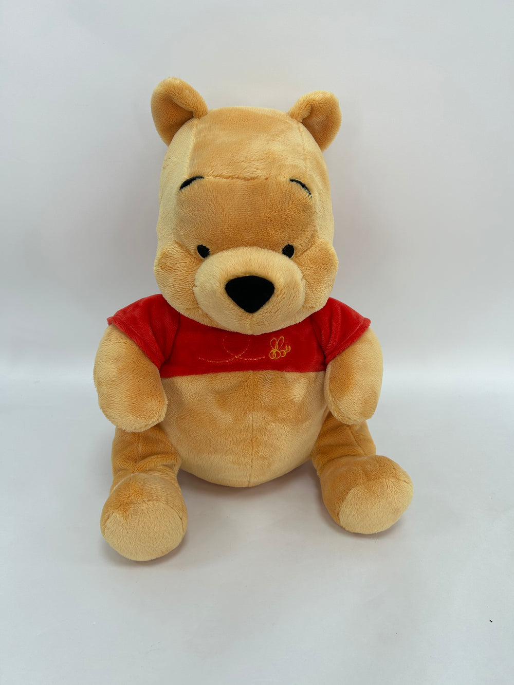 Disney Plush Winnie Core Pooh L 17