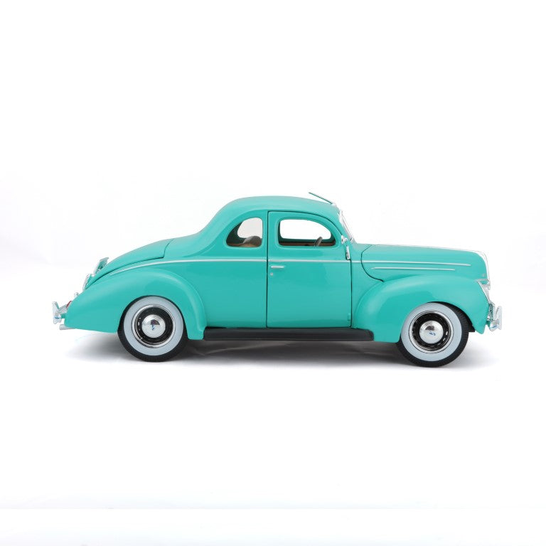 1:18 Se (B)-1939 Ford Deluxe Coupe-Maisto-90159311805